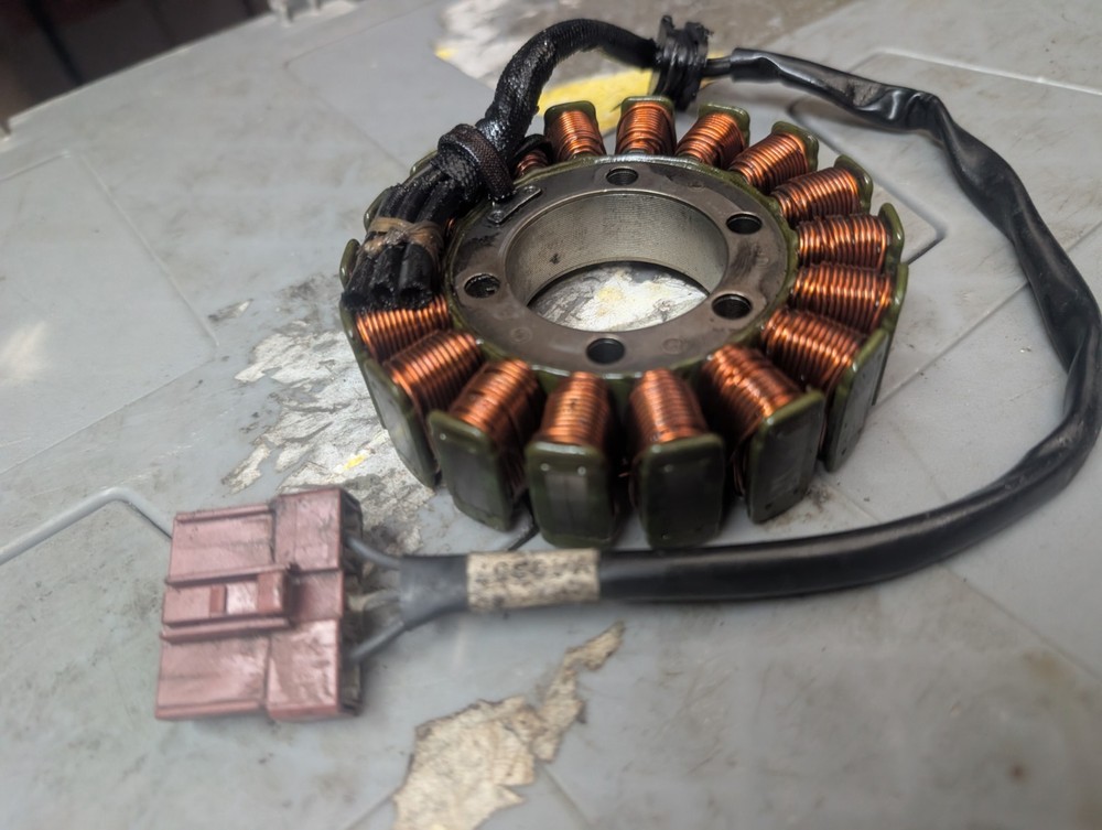 KTM 690 Duke 2007-2013 Engine Stator Generator Plate