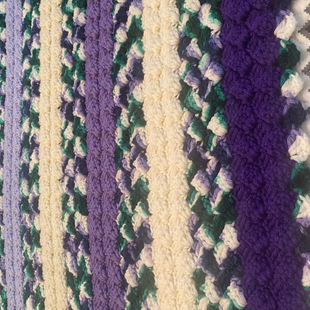 Beautiful crocheted afghan 63 x 50