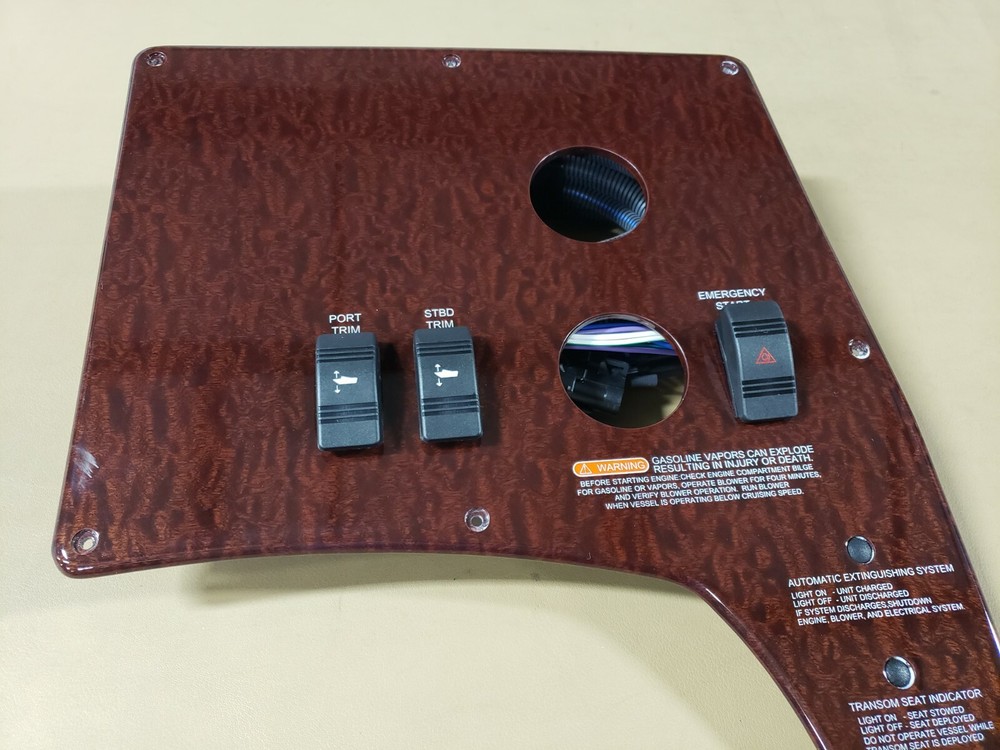 SEA RAY 350DA (2011-2012) STARBOARD SIDE AXIUS DASH PANEL