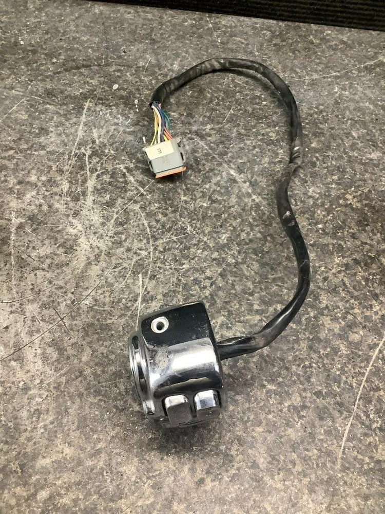 06 Harley Ultra FLHT FLHTCUI Left Turn Switch Control 18G