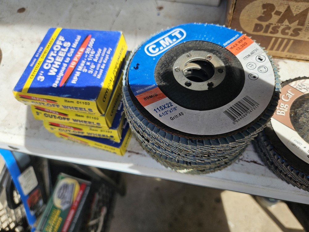 Lot Of Grinder Disc
