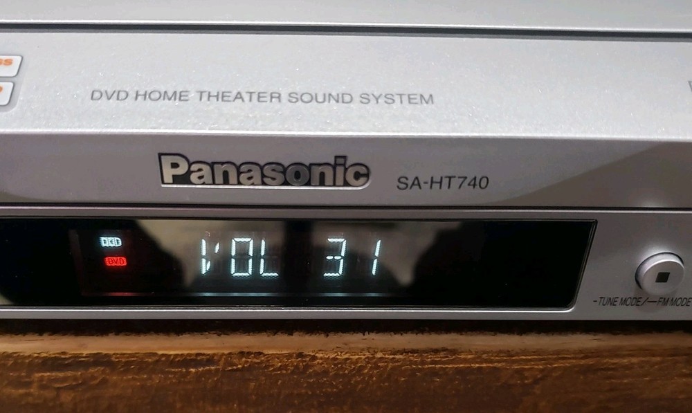 Panasonic 5 Disc Changer SA-HT740 Home Theater System DVD/CD Player Tested