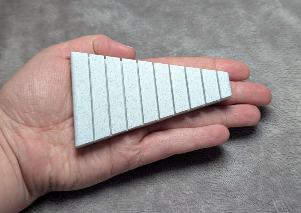 Fly Tying Feather Folder - CDC Feathers Block