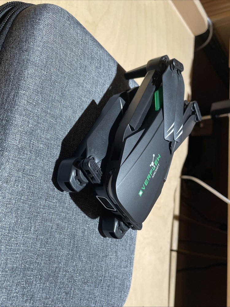 Drone with 1080P Camera for Beginners and Adults, Foldable Remote Control Qua