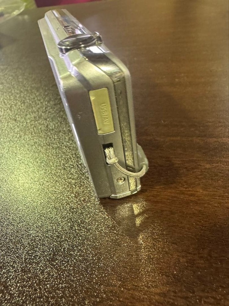 CASIO EXILIM EX-Z27 Digital Camera Silver Compact Model