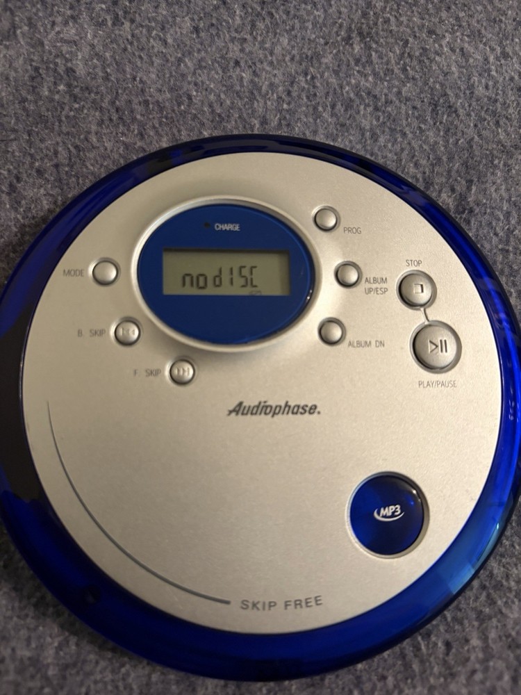 Audiophase Portable CD/MP3 Player — Flip Eval