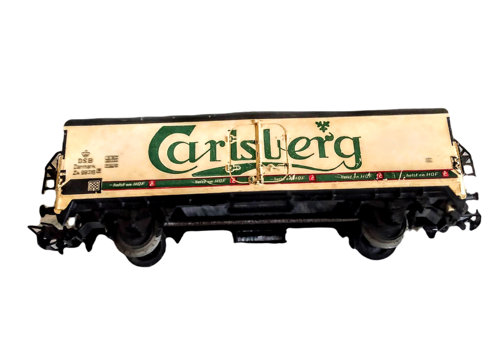 HO SCALE CARISBERG TRAIN CAR