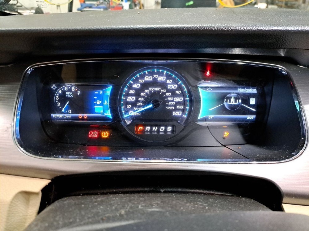 2014 Taurus Camera/Projector Sku#4371800