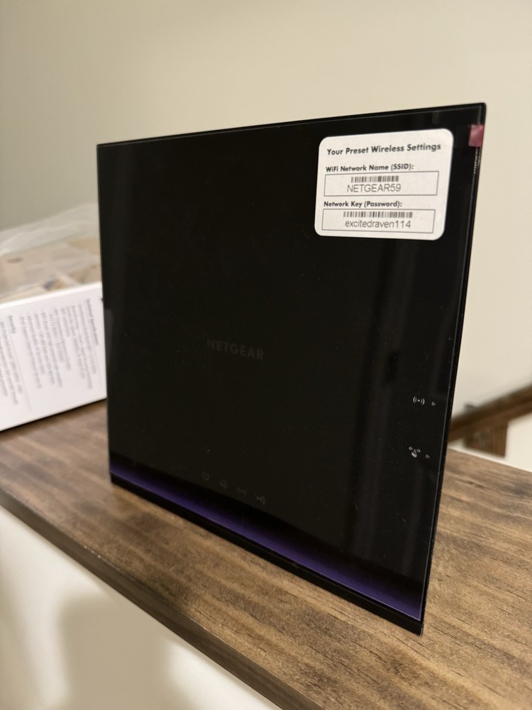 Router, Modem, Extender Bundle. Arris. Netgear