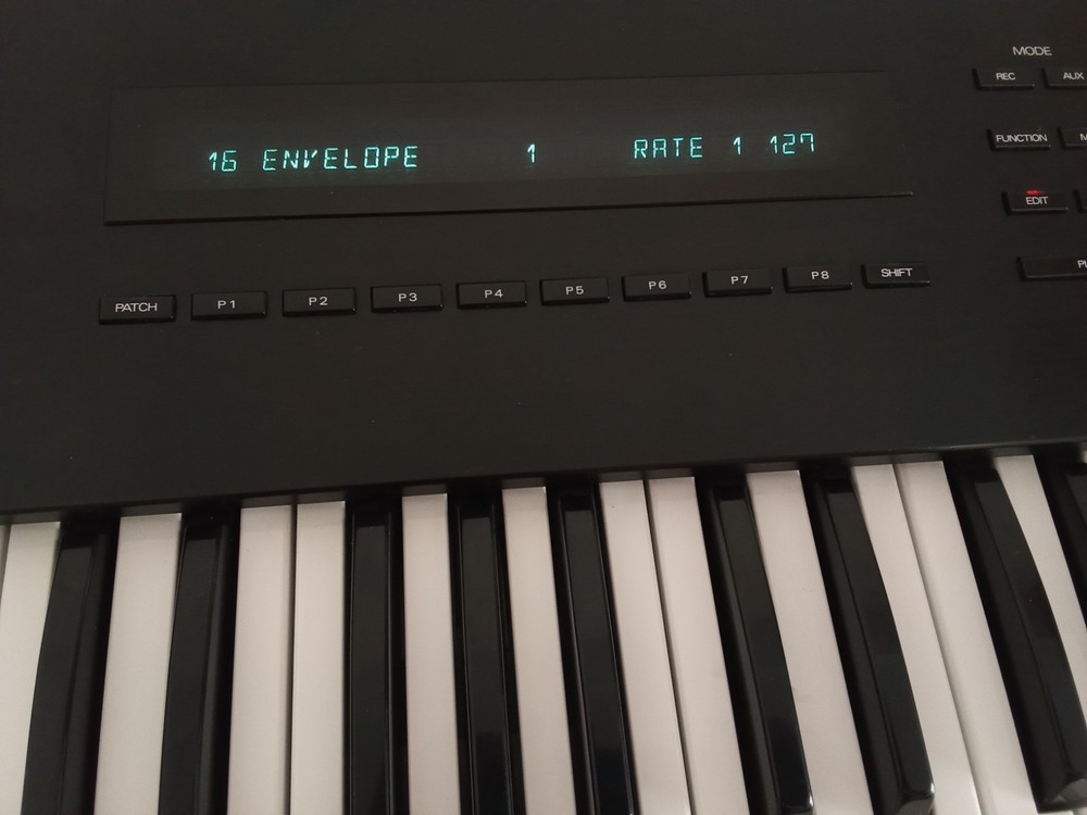 Roland S50 / W30 - Various integrated from mainboard