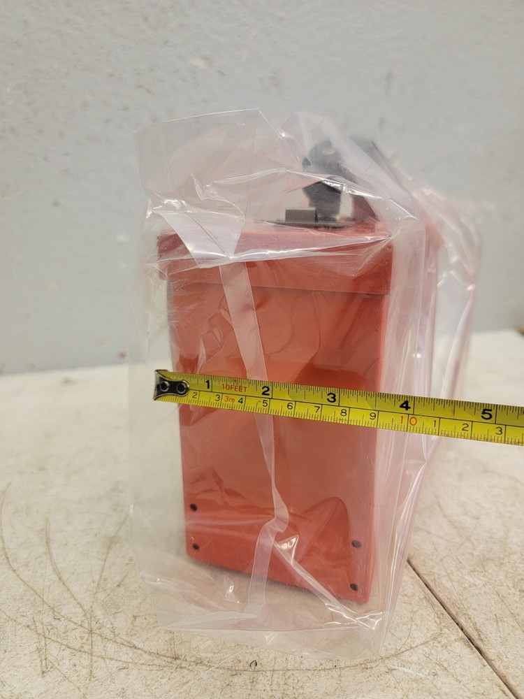 MASTER LOCK 498A Group Lockout Box,12 Locks Max