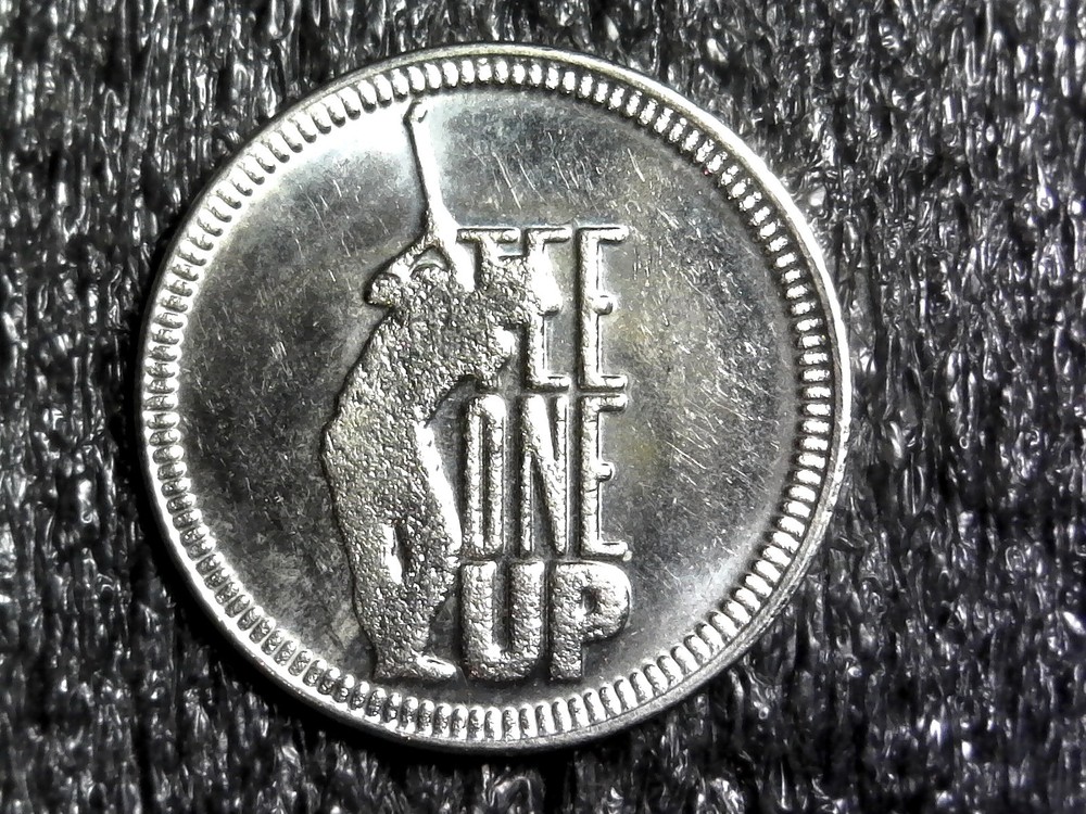 TEE ONE UP - 1 TEE-1-UP - Golf Vending Token 23mm (c19)