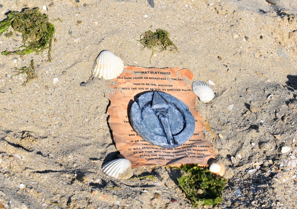 Survivor Idol Nullifier Season 37 David Vs. Goliath Prop Replica