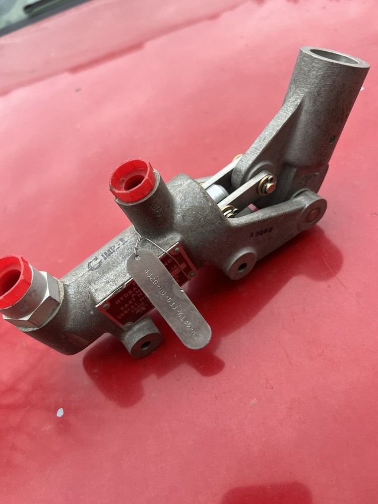 Teledyne Republic Hydraulic Hand Pump