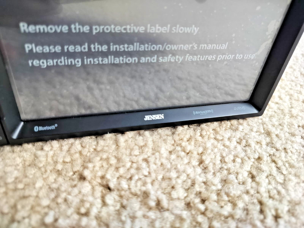 Jensen 6.2″ Mechless Receiver with Bluetooth – VX3228 **UNTESTED | READ**