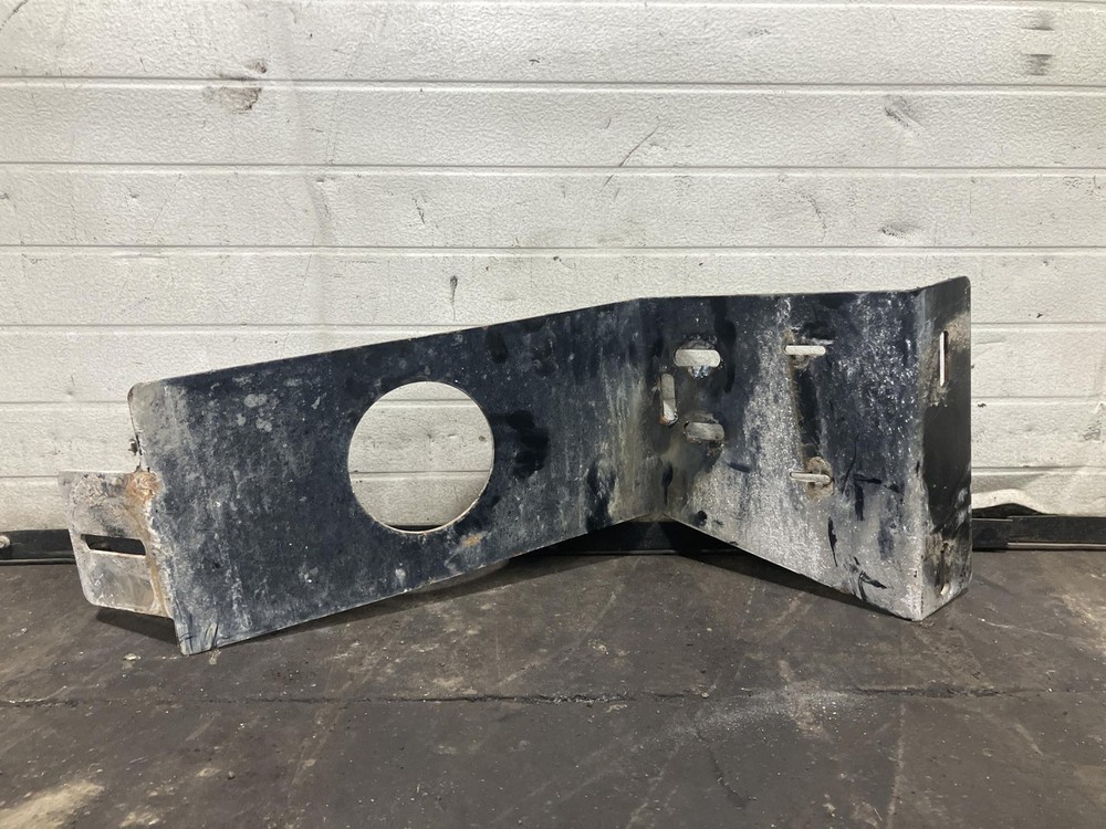 2013 Volvo VNL Right Bumper Bracket