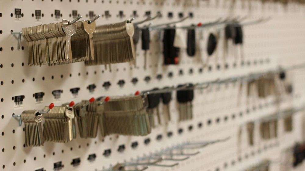 BT1-BT40 Replacement keys for Tuff Shed locks, Cut to code. Licensed Locksmith.