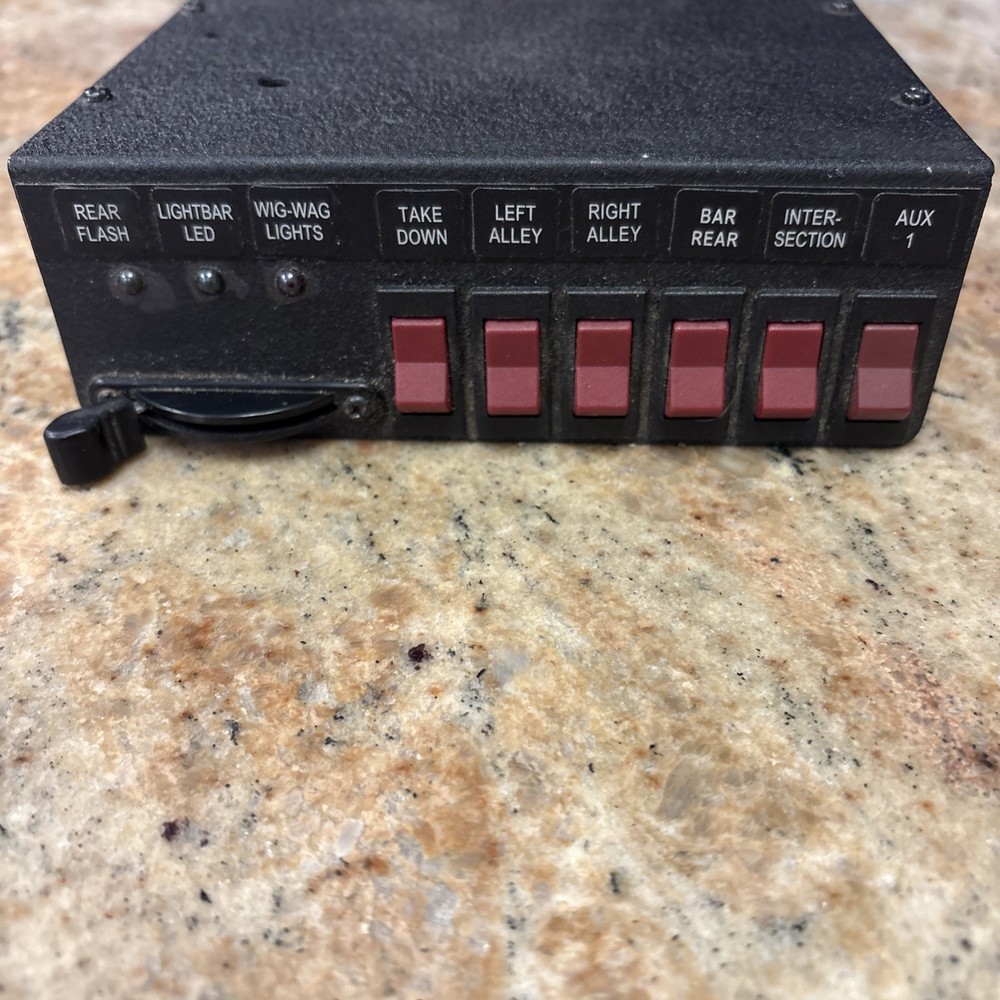 6 Function Switch Box with three way slider, All switches have 20 amp fuses