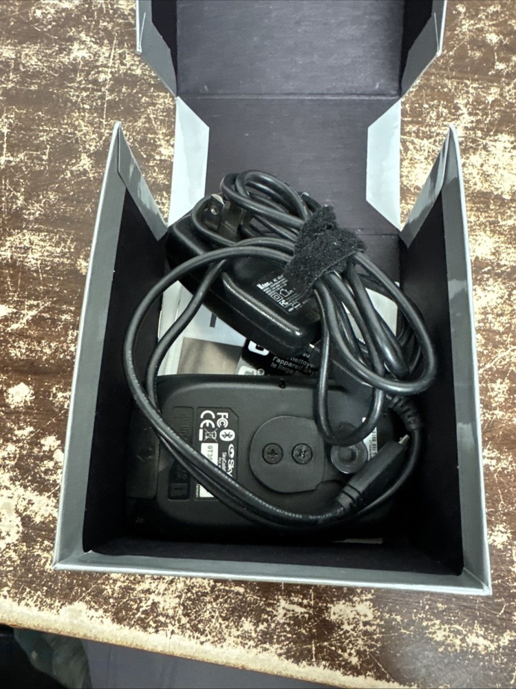 SkyCaddie Touch Screen Golf GPS Distance Range Finder Tracker **Tested**