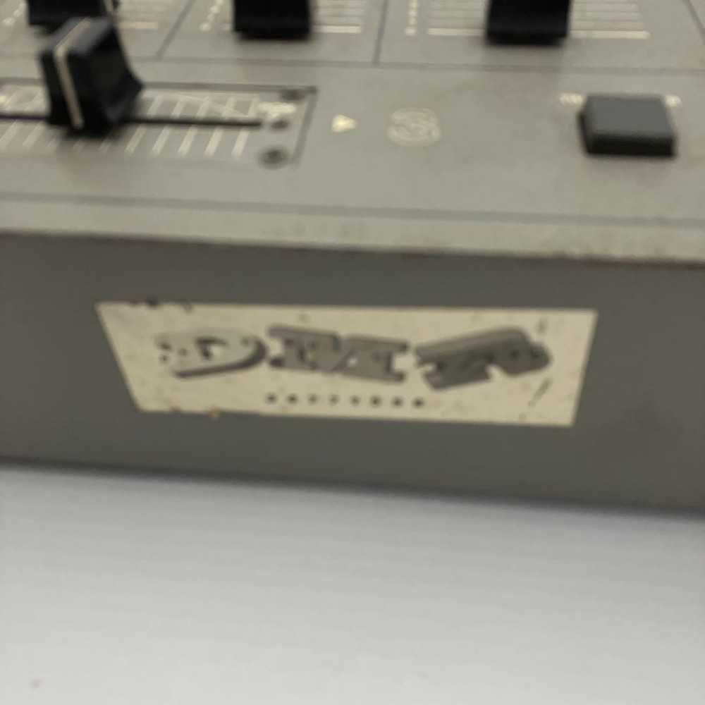 Vestax pmc15 DJ mixer