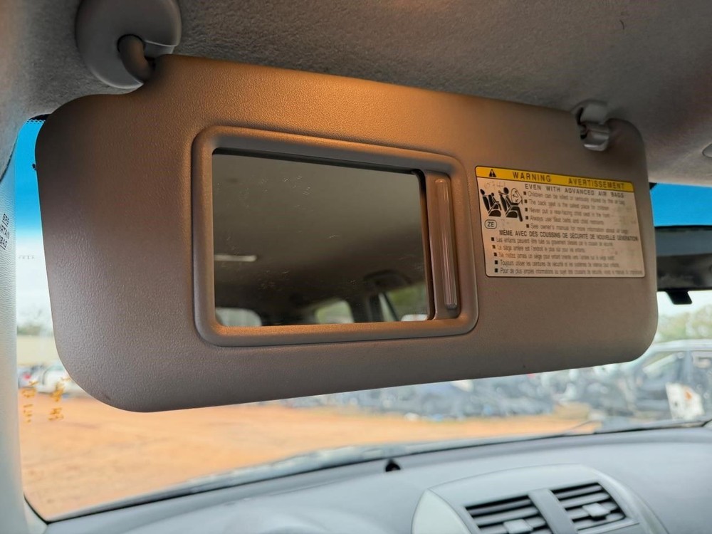 RAV 4 2012 Fuse Box Cabin 104961807