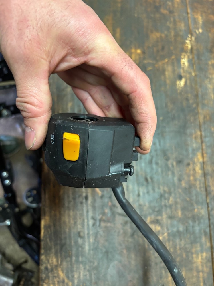 2022 Royal Enfield 650 Light Control Switch Horn Interceptor