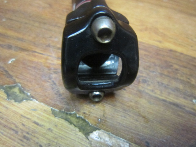 SPECIASLIZED 1 1/8 x 100 x 31.8 THREADLESS STEM - BLACK
