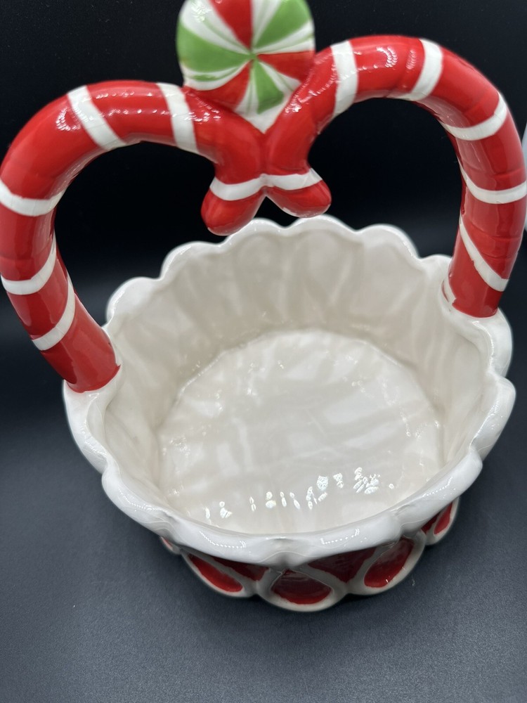 Ceramic Peppermint Basket
