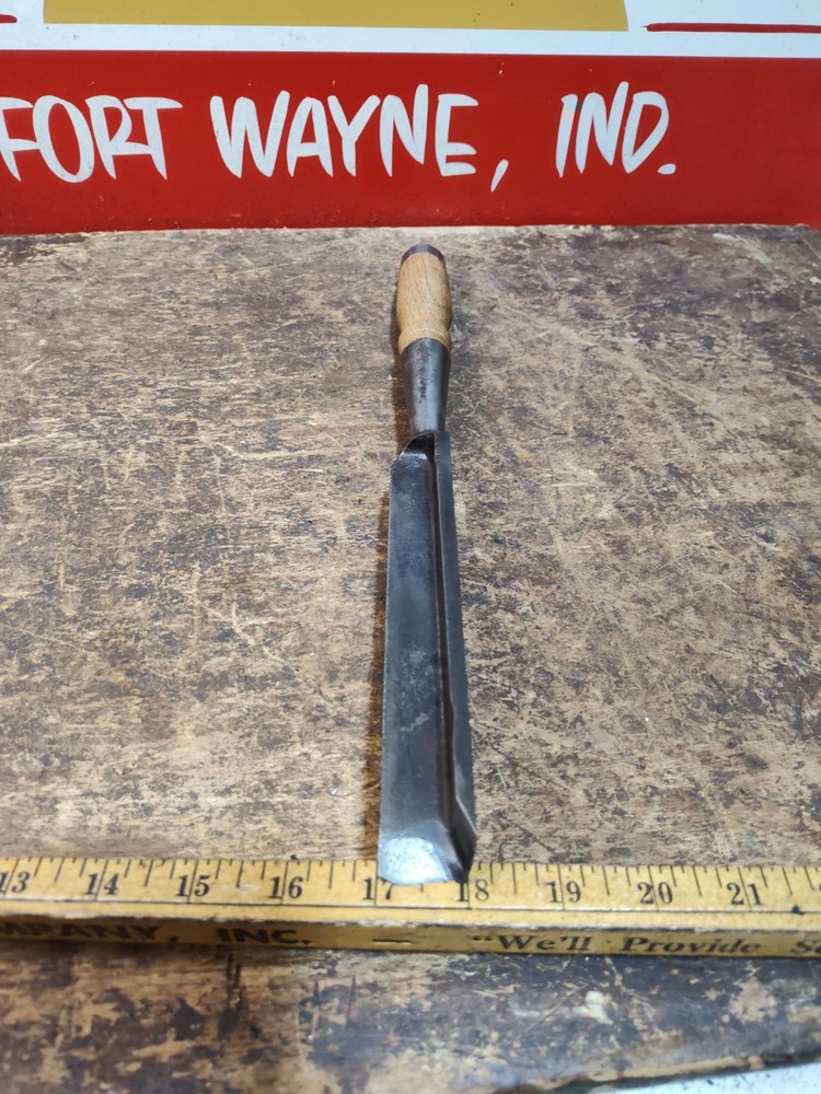 Early Lakeside 1" Socket Corner Chisel Timber Frame Shipwright Timberframe
