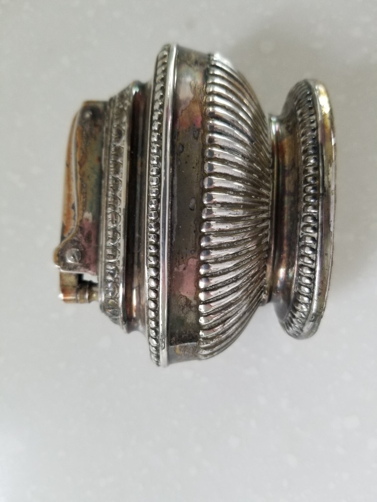 Vintage Queen Anne Silver Plated Table Lighter