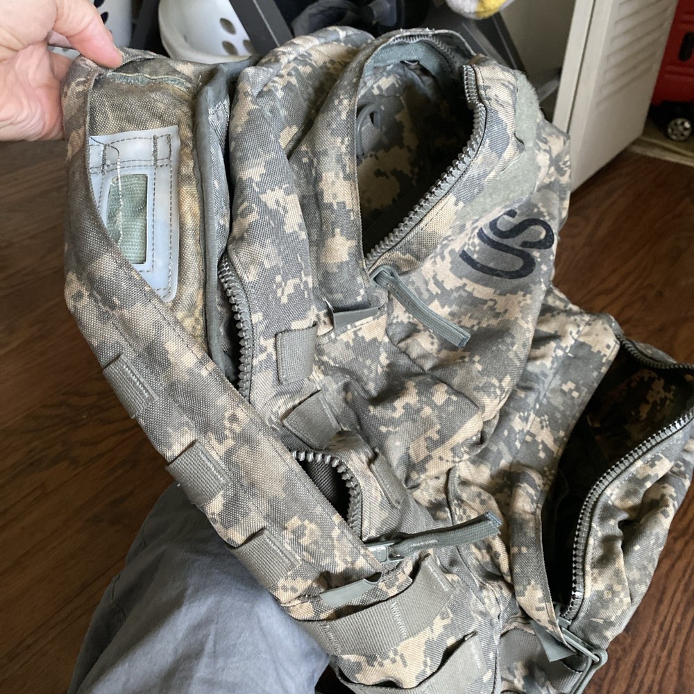 US Army Military Backpack with Gun Belt