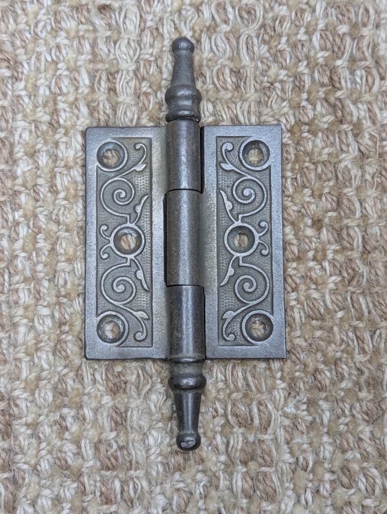 2 1/2" x 3" Antique Decorative Cast Iron Steeple Tip Hinge