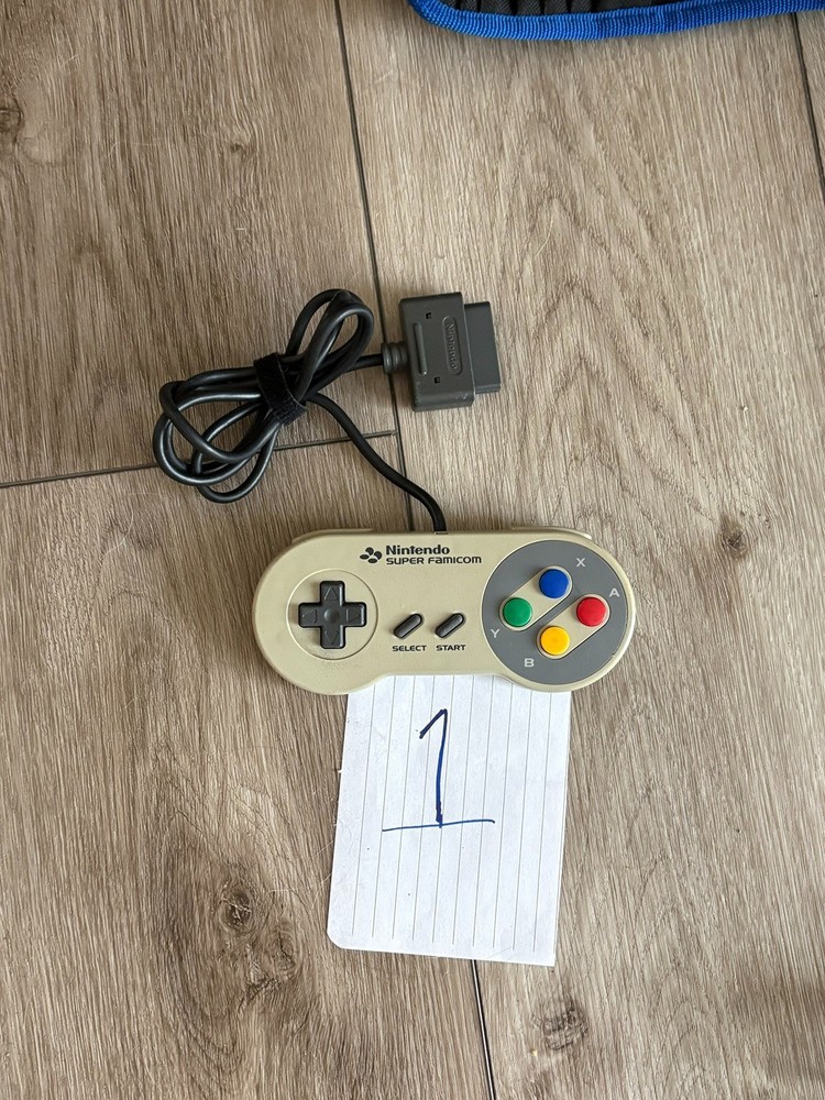 Super Famicom Controller Cleaned and Tested - OEM SFC SNES Authentic