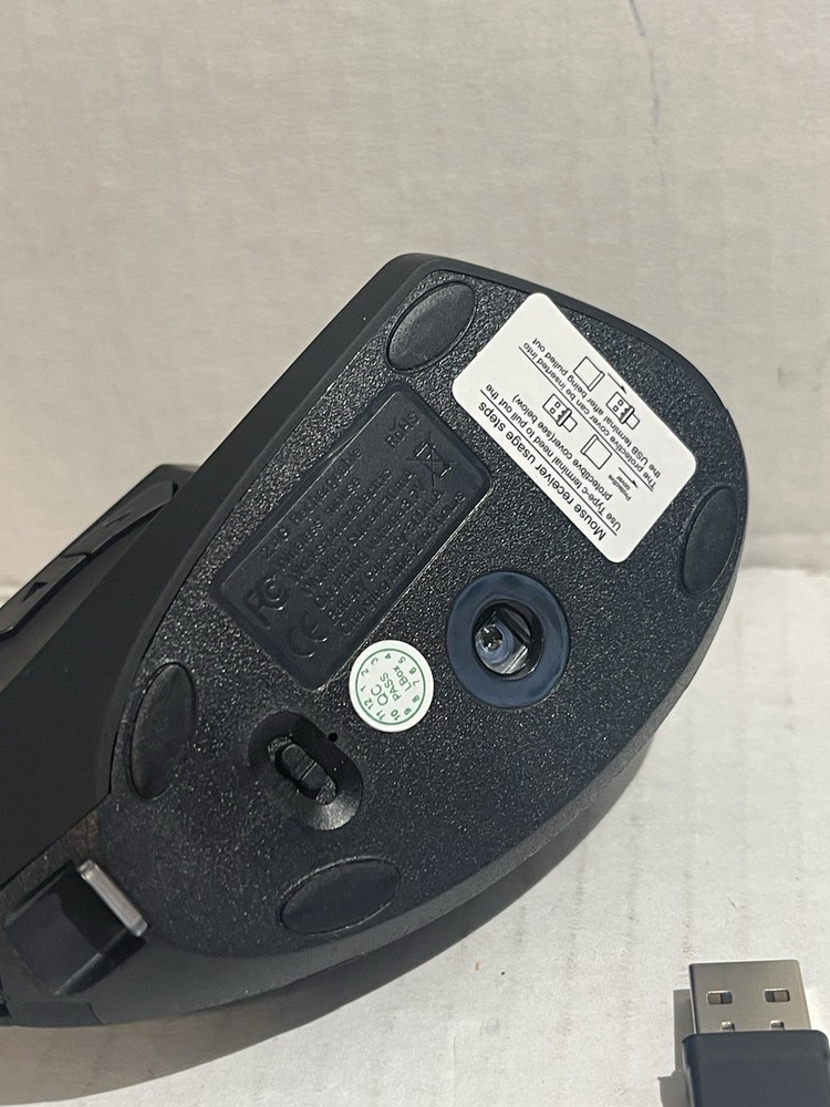 Ergonomic Mouse Wireless Bluetooth Vertical Mouse Three-mode BT5.0+USB A+USB C