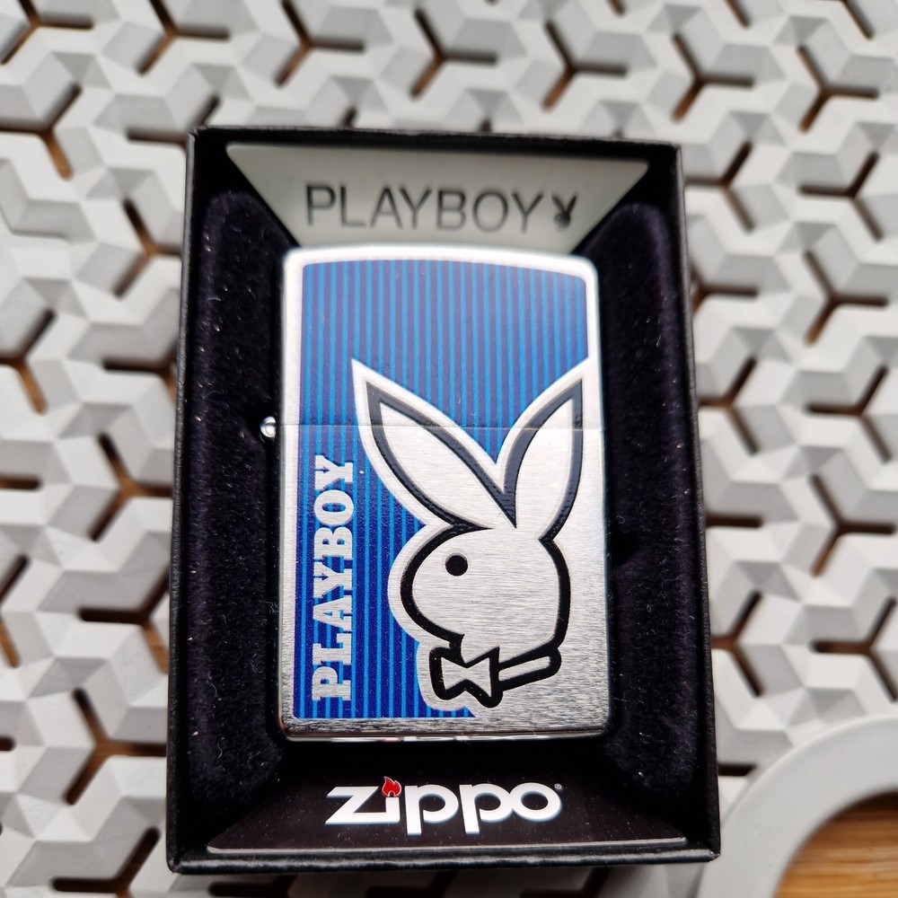 28261 Zippo Playboy  Bunny Blue