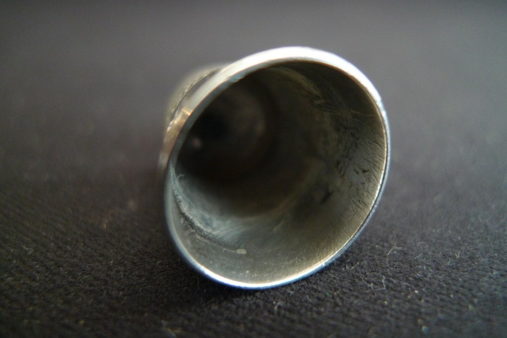 VINTAGE STERLING SILVER SEWING THIMBLE SCROLL DESIGN EDGING SIZE 10