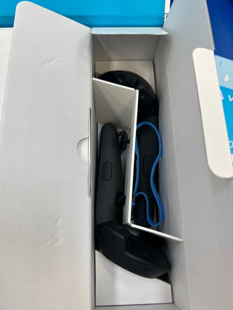 HTC VIVE Pro VR Headset - Blue