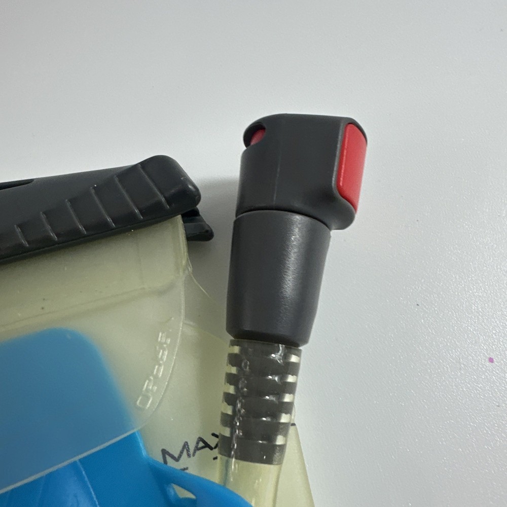 Osprey Hydraulics Reservoir 2L Hydration Bladder, missing mouth piece