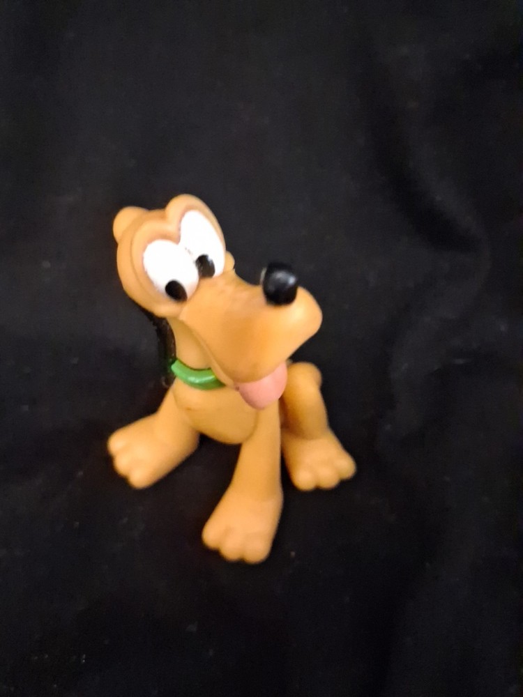 3 Disney PVC Figures ~ MINNIE,MICKEY MOUSE & Pluto ~