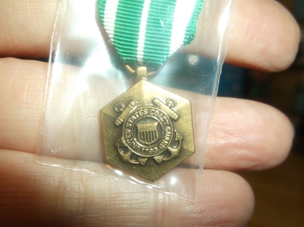 US Coast Guard Commendation Mini Medal