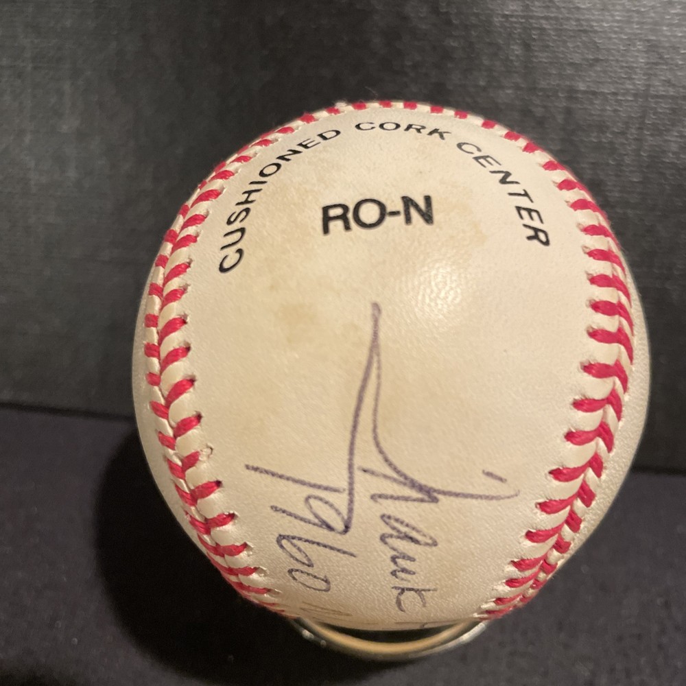 Frank Howard 1969 NL ROY Autographed MLBall JSA Certified