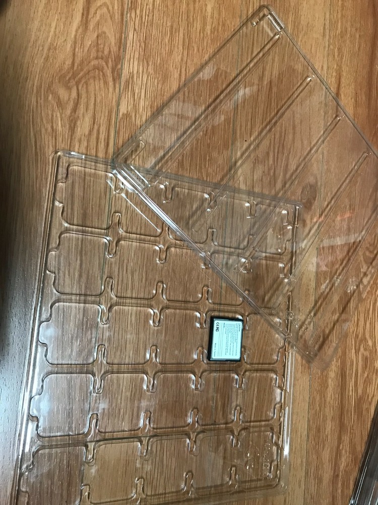 8 pcs CF Compact Flash Memory Card Holder Box Storage Plastic Case