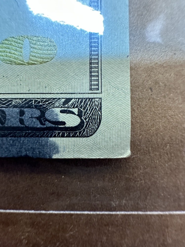 $20 BILL INK ERROR & HEAVY INK ERROR ON “6” ERROR RARE