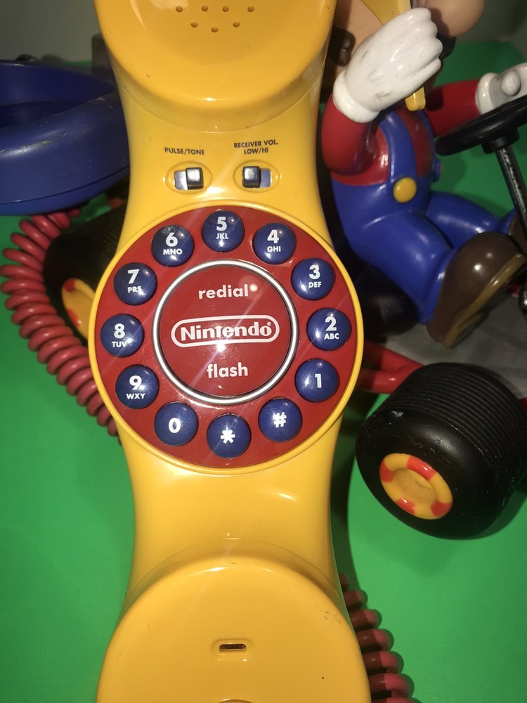 Nintendo Super Mario Bros. Telephone Missing Wheel