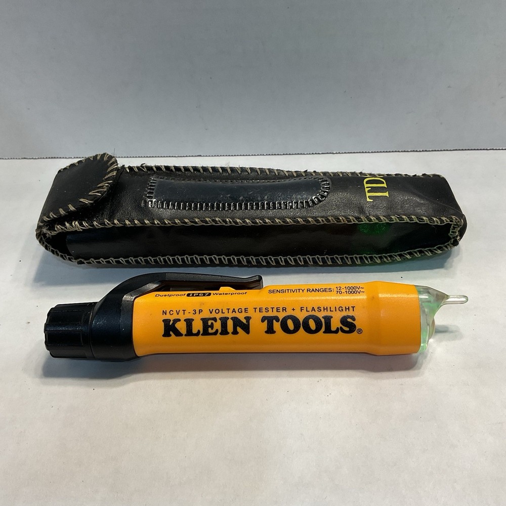 Klein Tools NCVT-3P Voltage Tester Plus Flashlight Waterproof