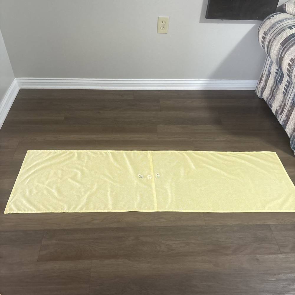 yellow table runner daisy's handmade new 20x70