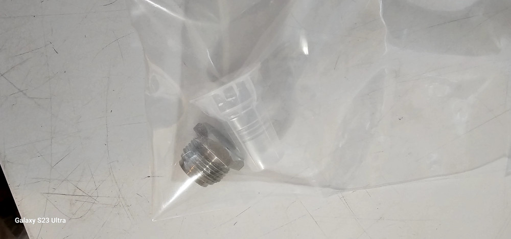 EMC NOx 5210 Analyzer