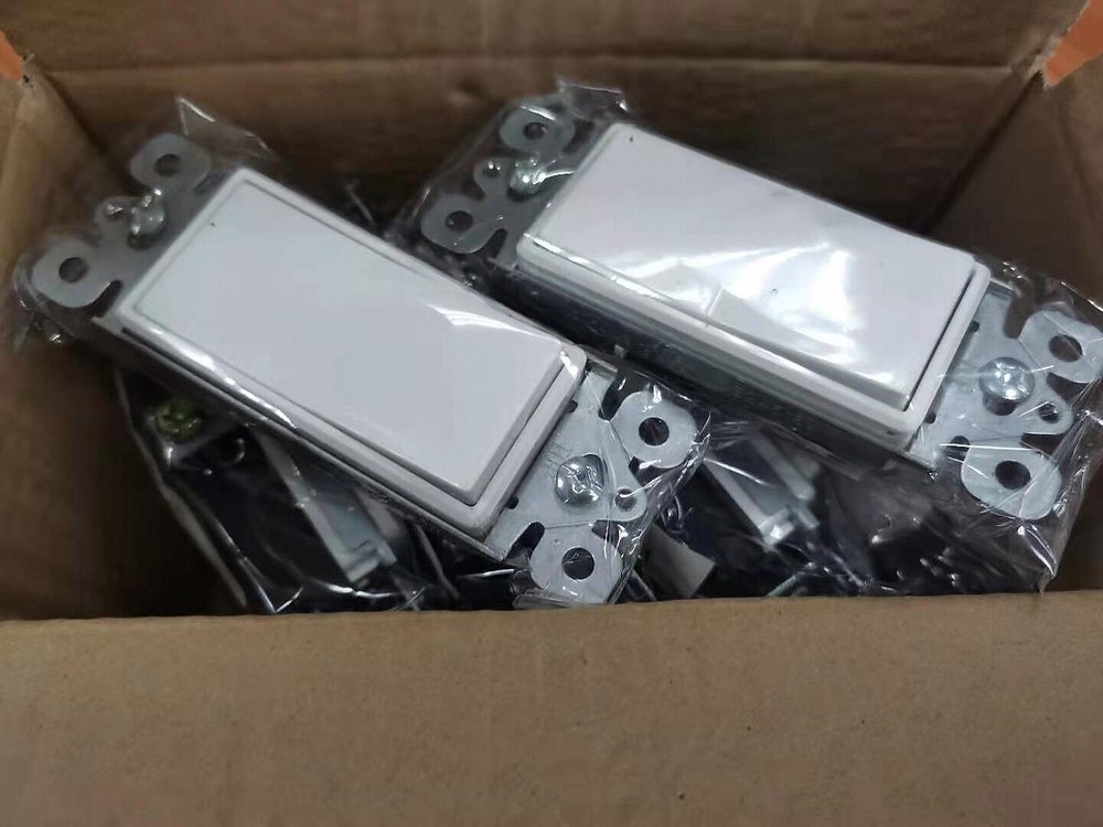 20 Pk Rocker Light Switch Wall - Single Pole Decorator Paddle Switch White NEW