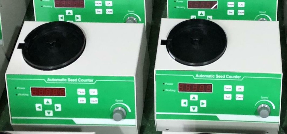 Automatic Seeds Counter Adjustable speed LED Microcomputer Seed Counting Machine