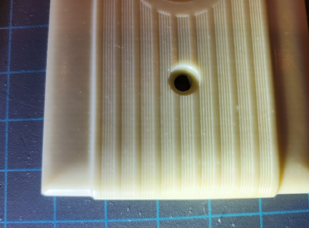 Vtg SINGLE HOLE PUSH BUTTON SWITCH WALL PLATE LINED RIBBED DECO 🇺🇸